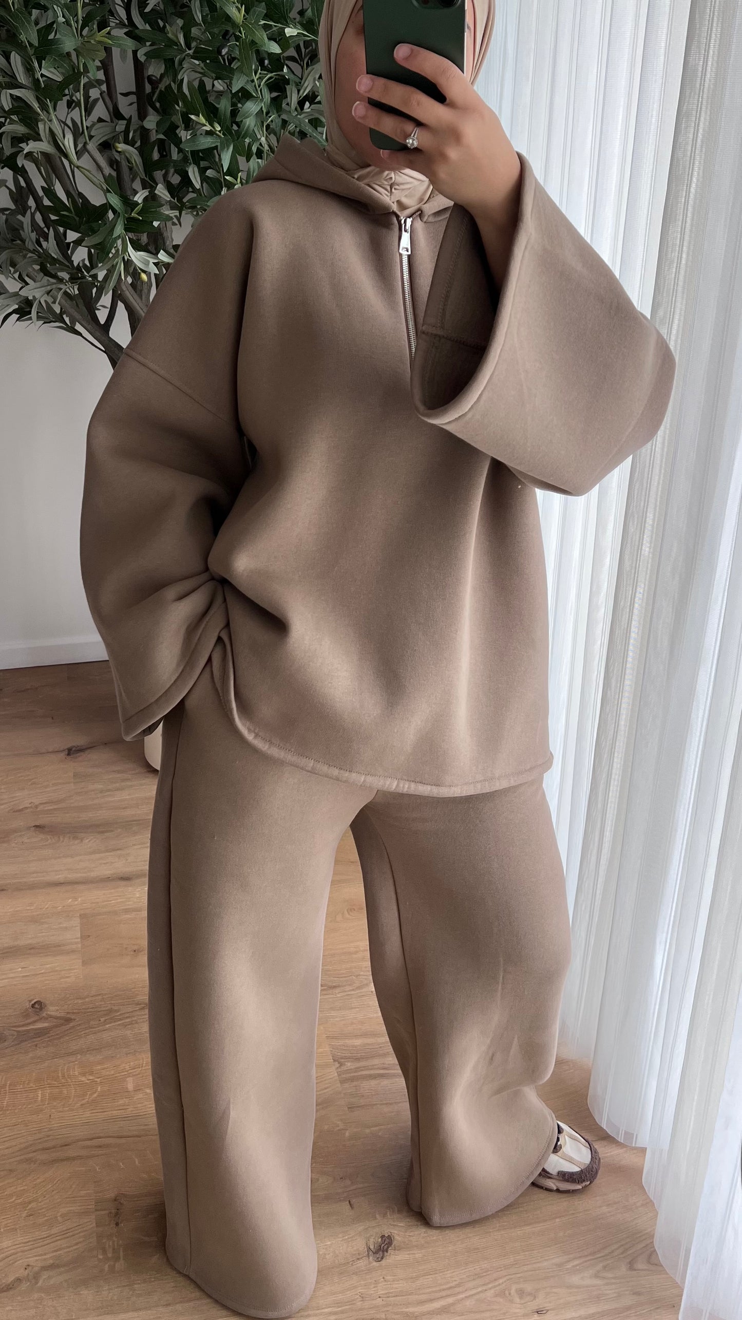 Comfy à capuche | Taupe